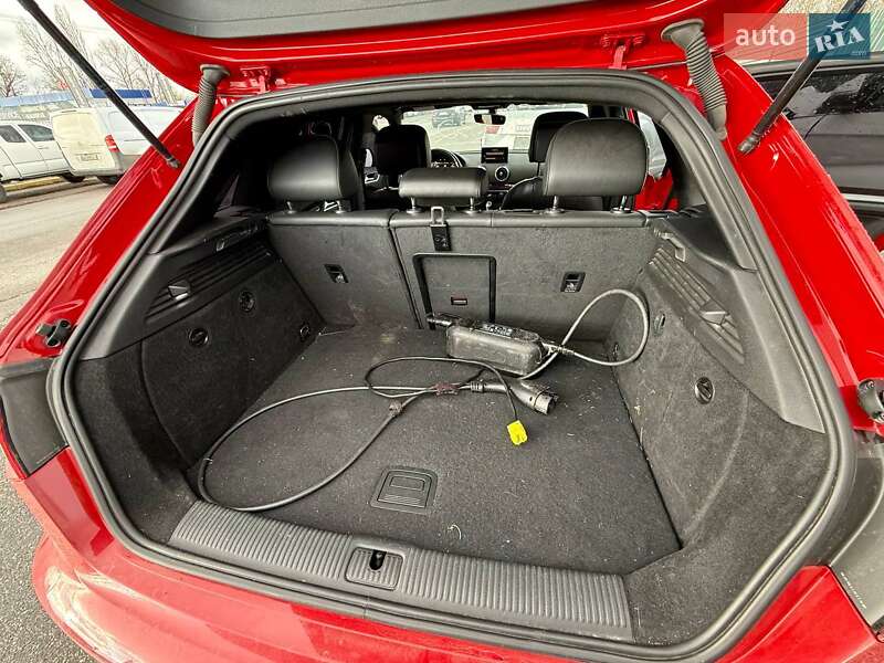 Хетчбек Audi A3 2018 в Києві фото 29 Хетчбек Audi A3 2018 в Києві