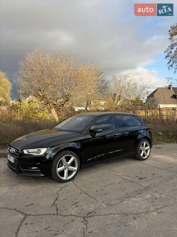 Хетчбек Audi A3 2015 в Кременчуці фото 7 Хетчбек Audi A3 2015 в Кременчуці