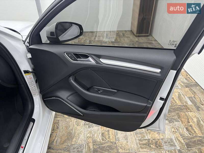 Седан Audi A3 2015 в Києві фото 13 Седан Audi A3 2015 в Києві
