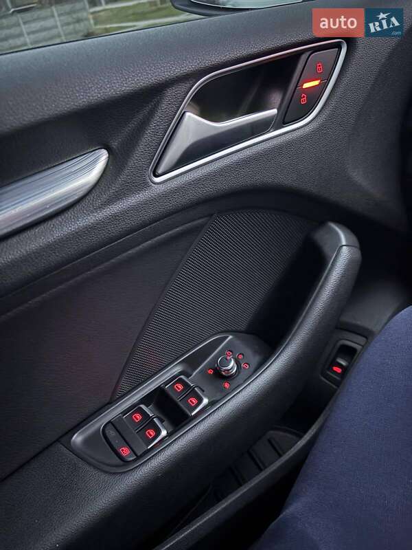 Седан Audi A3 2015 в Києві фото 22 Седан Audi A3 2015 в Києві