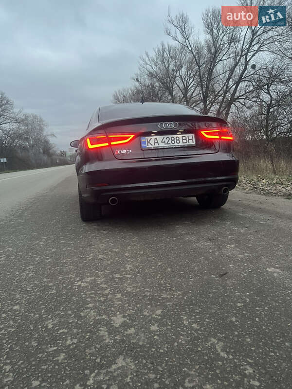 Седан Audi A3 2015 в Ромнах фото 2 Седан Audi A3 2015 в Ромнах