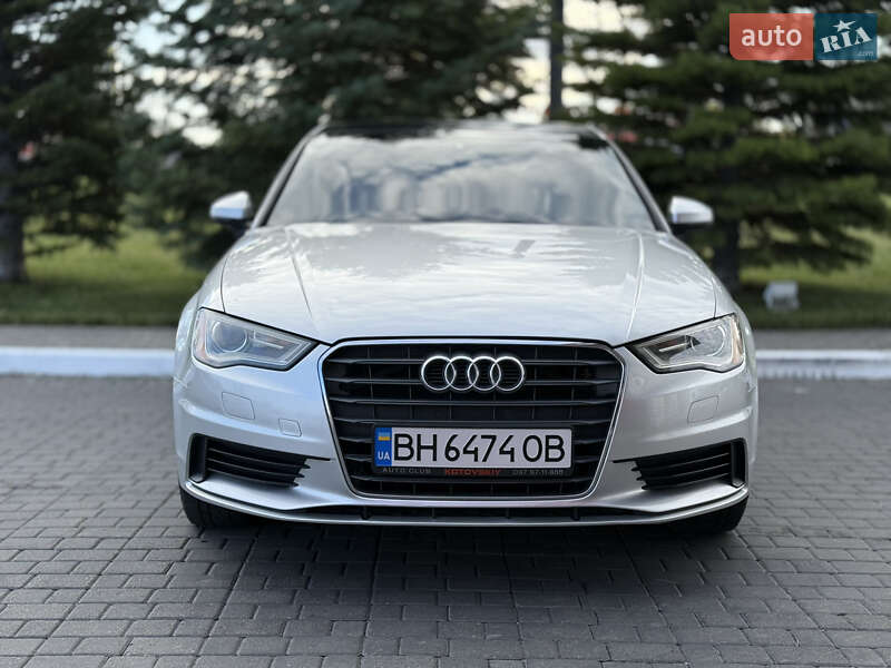 Седан Audi A3 2014 в Одессе