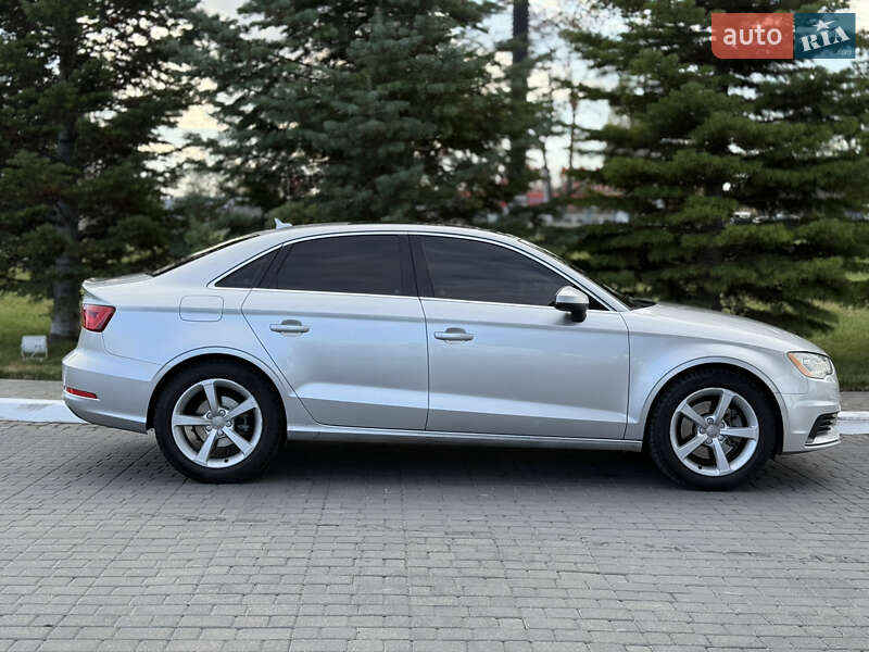 Седан Audi A3 2014 в Одессе