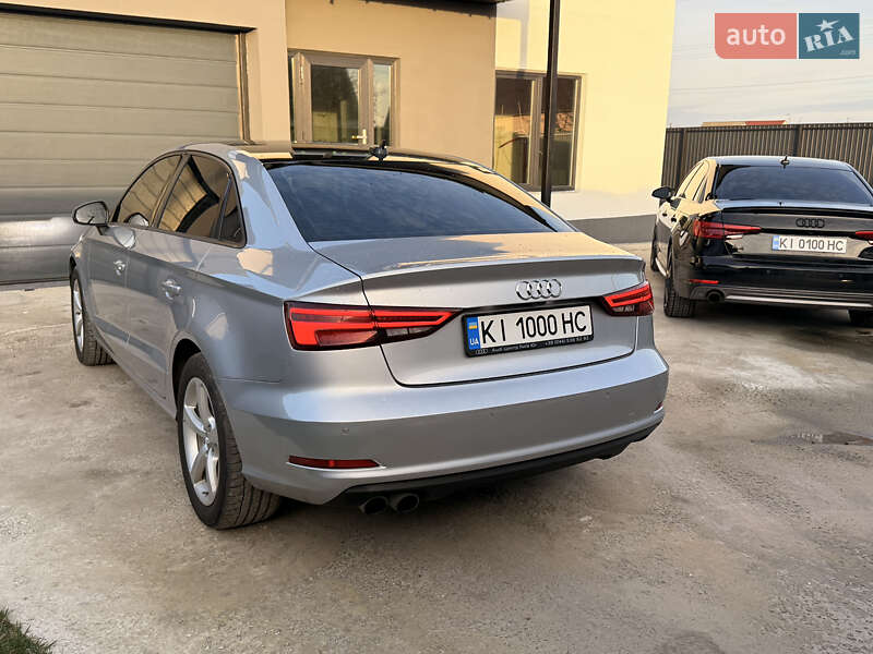 Седан Audi A3 2014 в Києві