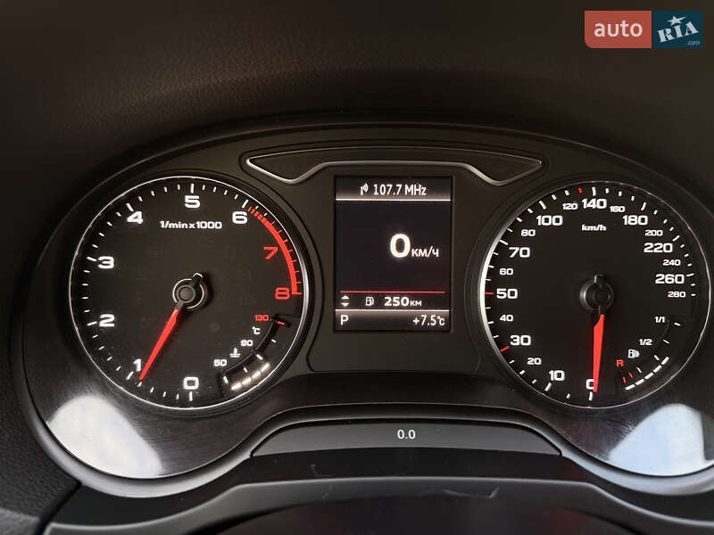 Седан Audi A3 2014 в Києві