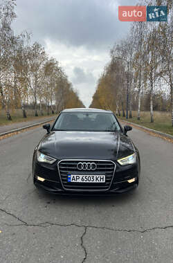 Седан Audi A3 2016 в Запорожье