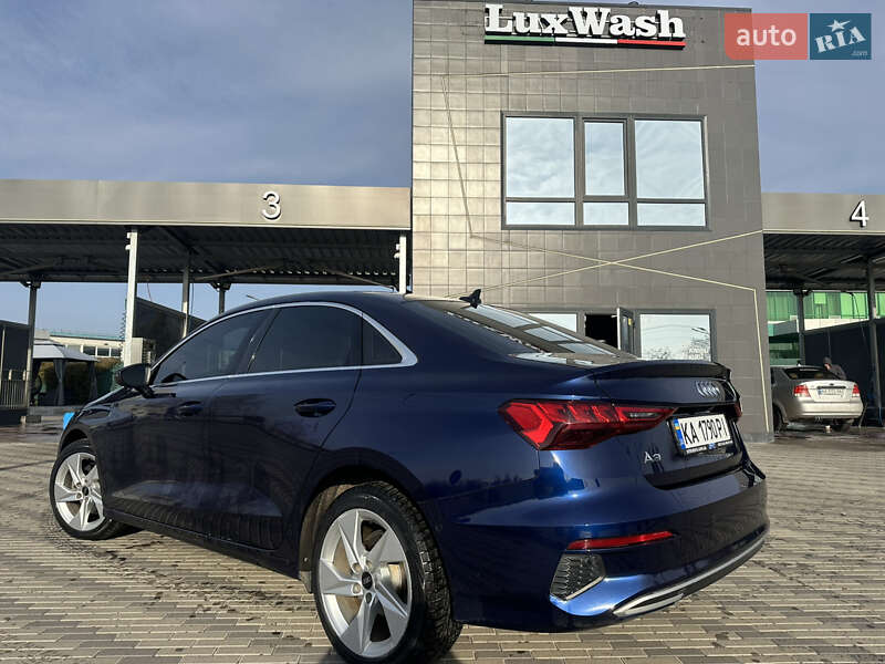 Седан Audi A3 2022 в Вишневому фото 19 Седан Audi A3 2022 в Вишневому