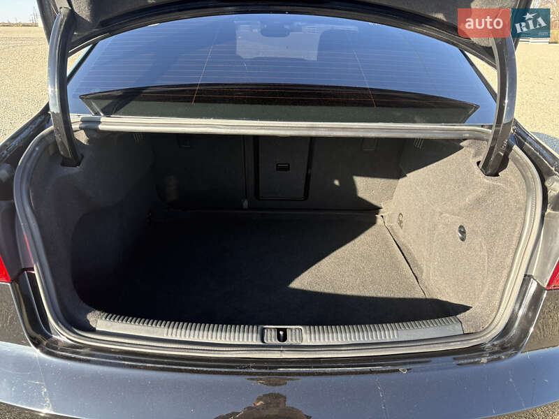 Седан Audi A3 2014 в Тернополі