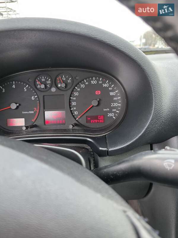 Хетчбек Audi A3 1999 в Львові фото 54 Хетчбек Audi A3 1999 в Львові