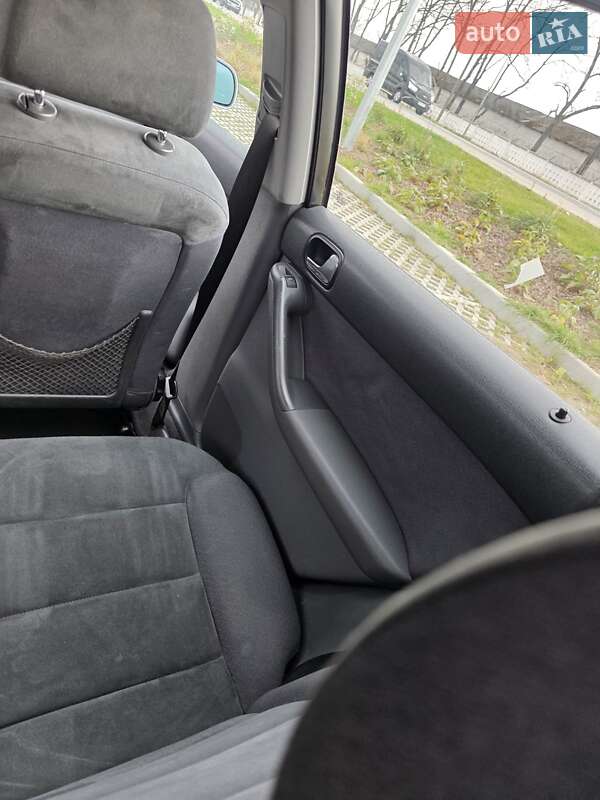 Хетчбек Audi A3 1999 в Львові фото 24 Хетчбек Audi A3 1999 в Львові