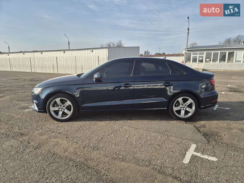 Седан Audi A3 2017 в Киеве фото 4 Седан Audi A3 2017 в Киеве