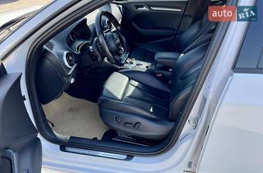Хэтчбек Audi A3 2017 в Запорожье