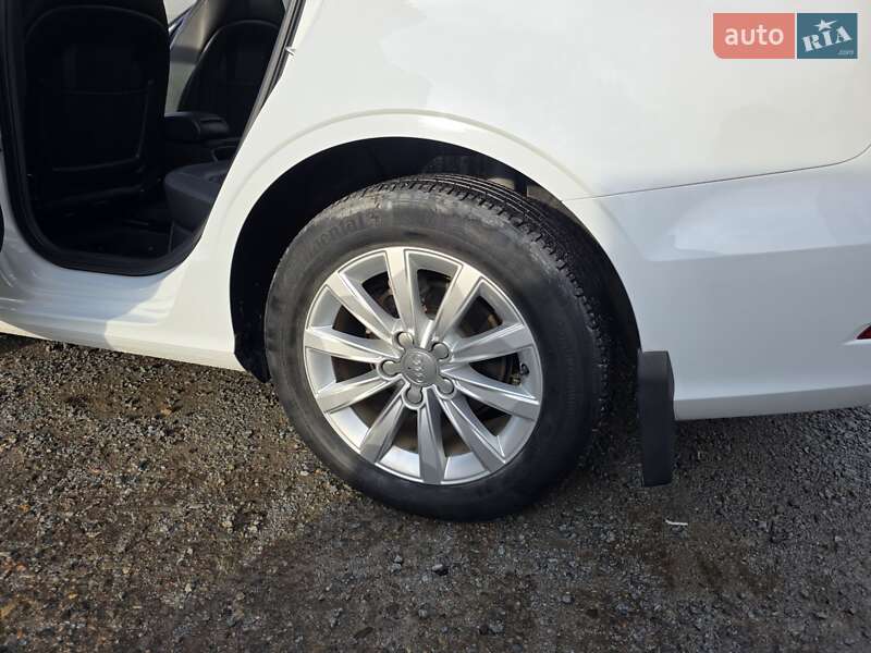 Седан Audi A3 2016 в Львове фото 41 Седан Audi A3 2016 в Львове