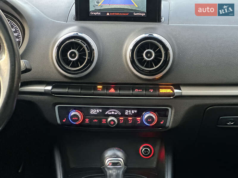 Седан Audi A3 2016 в Києві