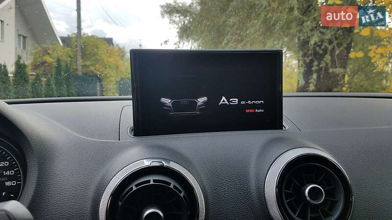 Хэтчбек Audi A3 2017 в Киеве фото 13 Хэтчбек Audi A3 2017 в Киеве
