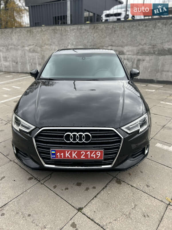 Седан Audi A3 2018 в Запоріжжі фото 3 Седан Audi A3 2018 в Запоріжжі