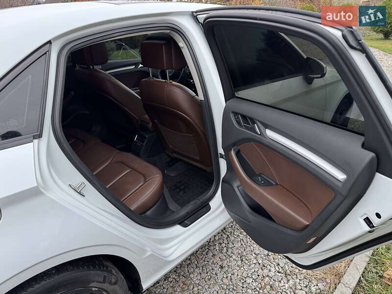 Седан Audi A3 2015 в Киеве