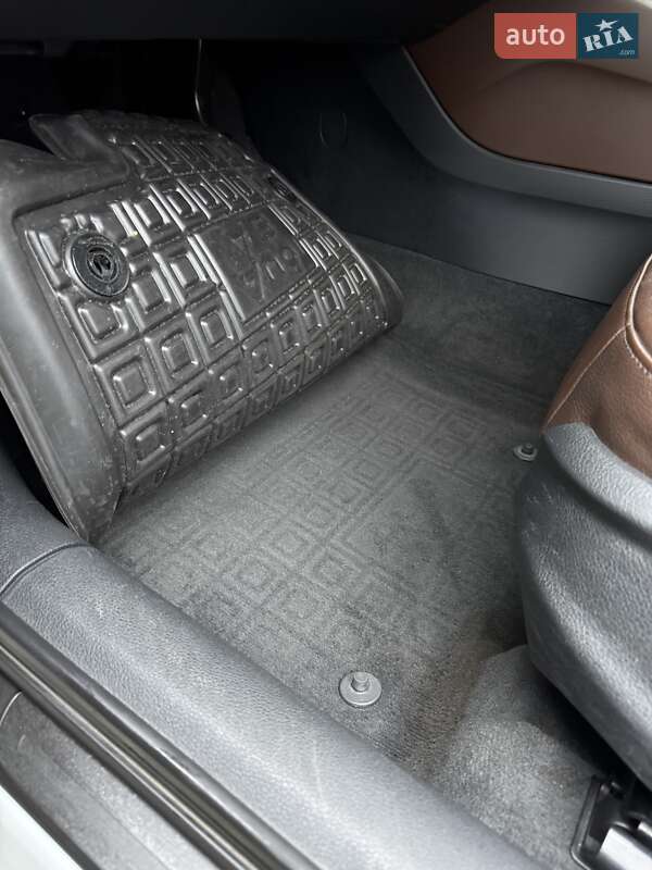 Седан Audi A3 2015 в Киеве