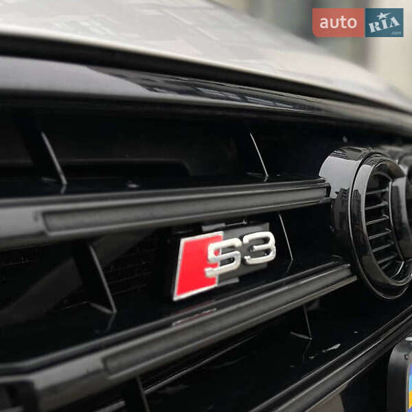 Седан Audi A3 2015 в Киеве