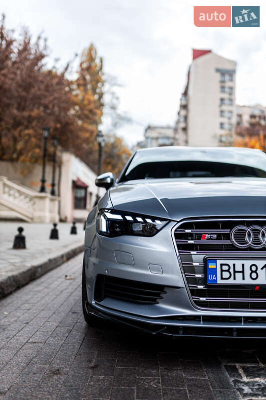 Седан Audi A3 2015 в Одессе