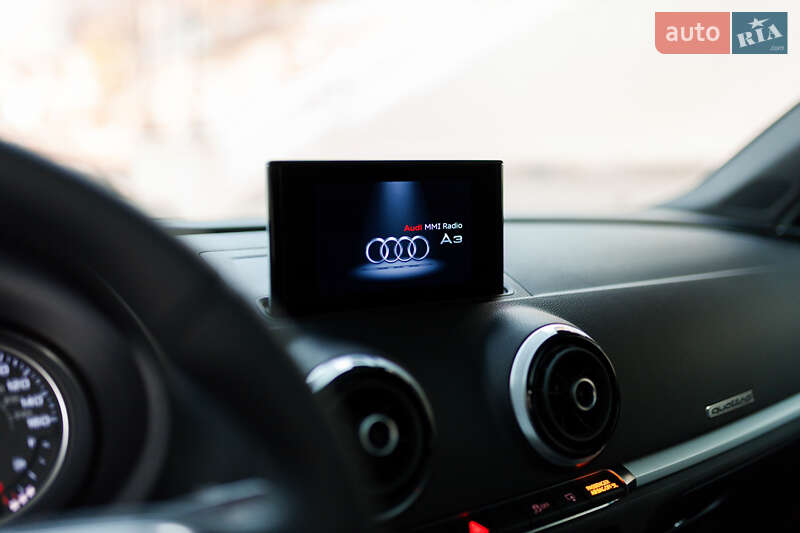 Седан Audi A3 2015 в Одессе