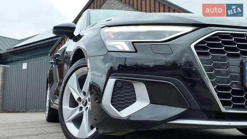 Седан Audi A3 2022 в Києві