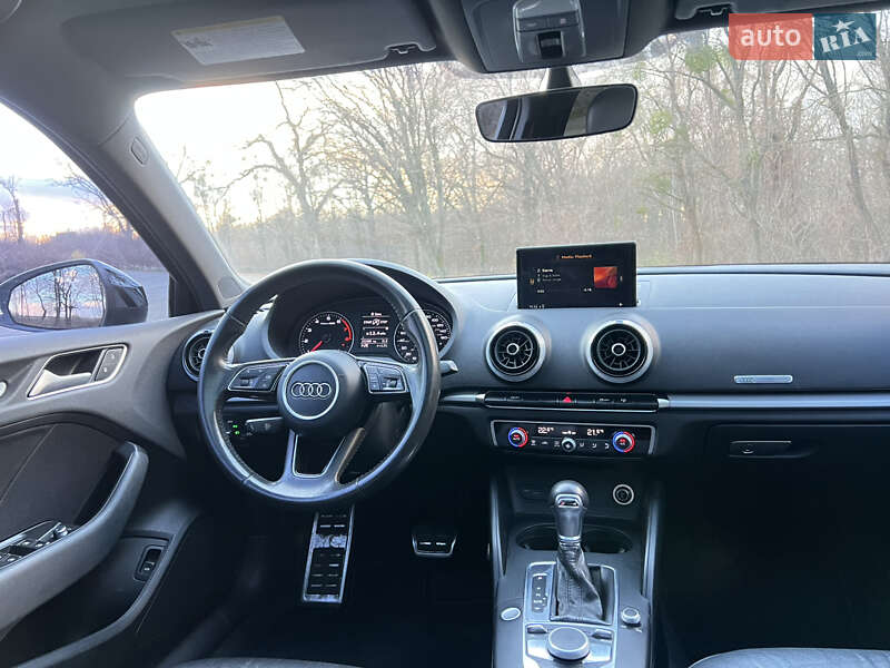 Седан Audi A3 2016 в Києві