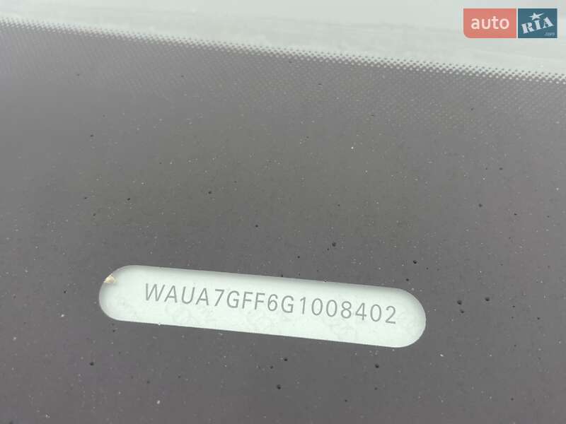 Седан Audi A3 2015 в Рівному