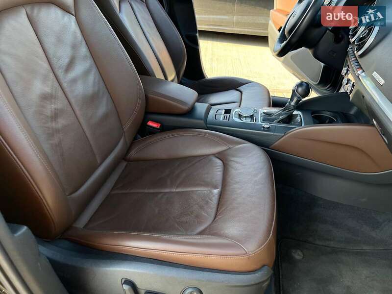 Хэтчбек Audi A3 2016 в Львове