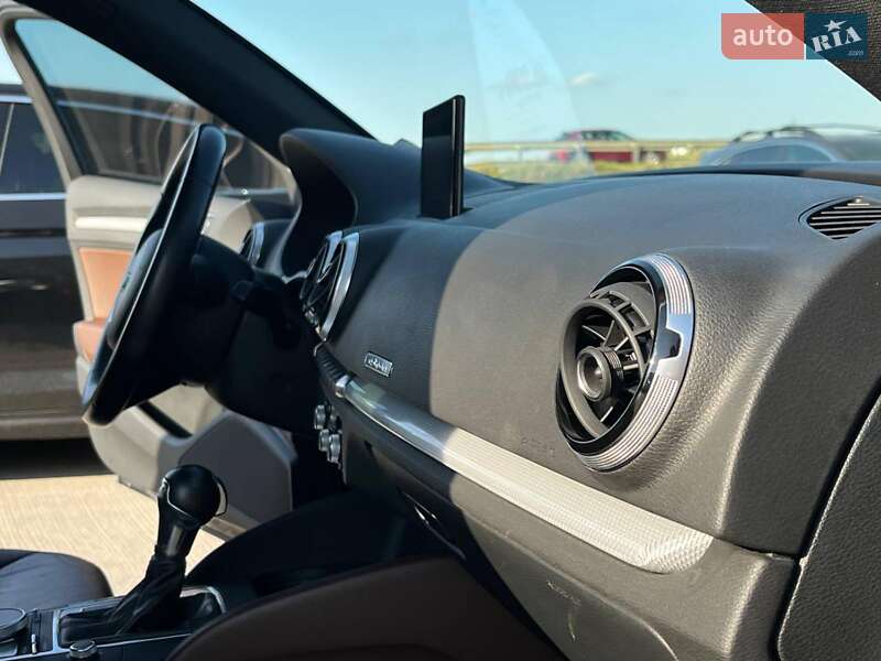 Хэтчбек Audi A3 2016 в Львове