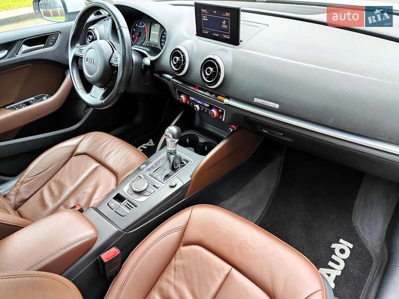 Седан Audi A3 2015 в Києві
