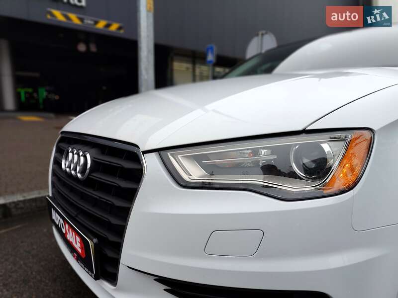 Седан Audi A3 2015 в Києві