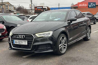 Седан Audi A3 2017 в Киеве