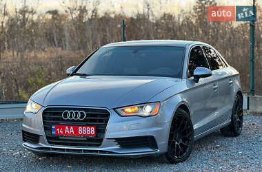 Седан Audi A3 2016 в Дрогобичі