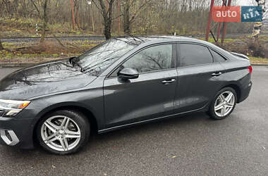 Седан Audi A3 2024 в Черновцах