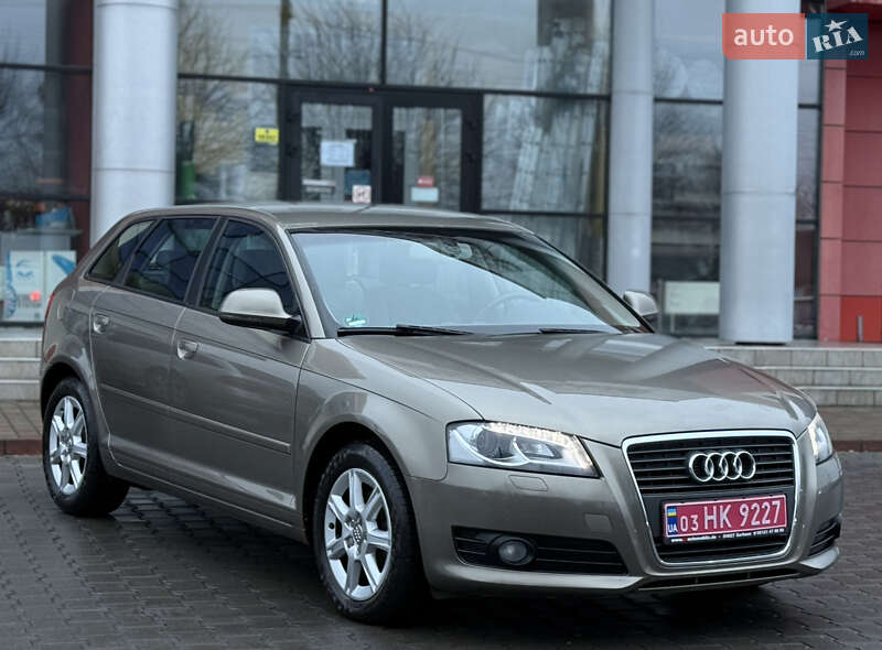 Хетчбек Audi A3 2009 в Старокостянтинові
