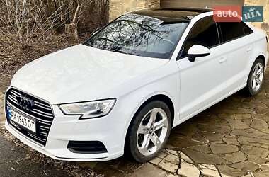 Седан Audi A3 2016 в Харькове