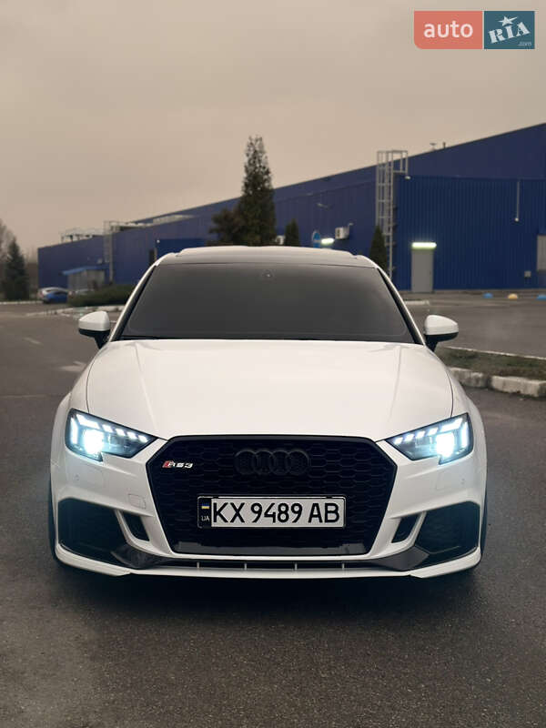 Седан Audi A3 2015 в Запорожье