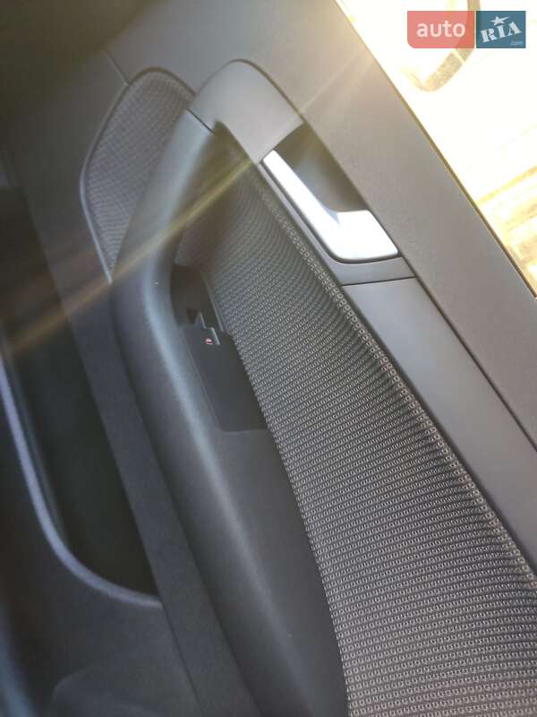 Хэтчбек Audi A3 2004 в Гусятине фото 10 Хэтчбек Audi A3 2004 в Гусятине