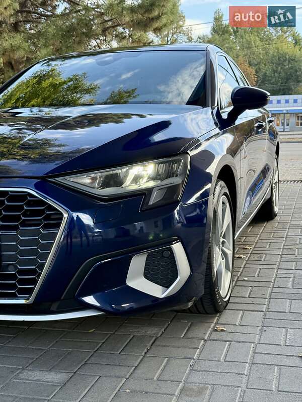 Седан Audi A3 2022 в Дніпрі