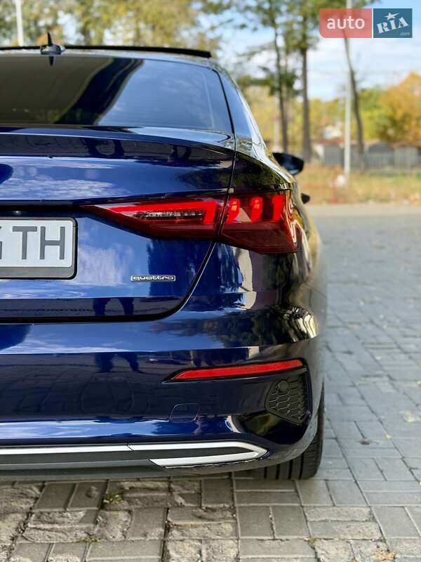 Седан Audi A3 2022 в Дніпрі