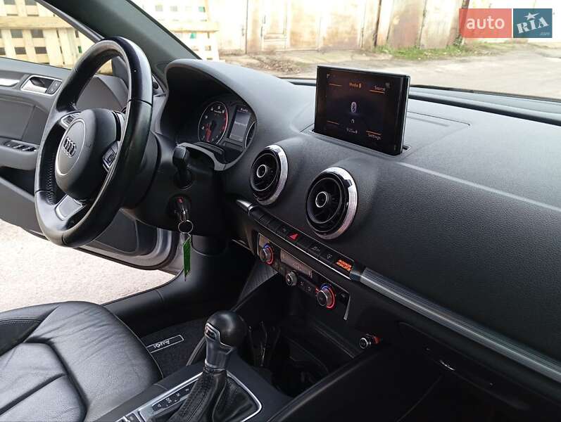 Седан Audi A3 2014 в Києві