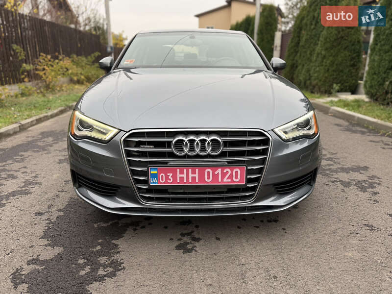 Седан Audi A3 2015 в Киеве