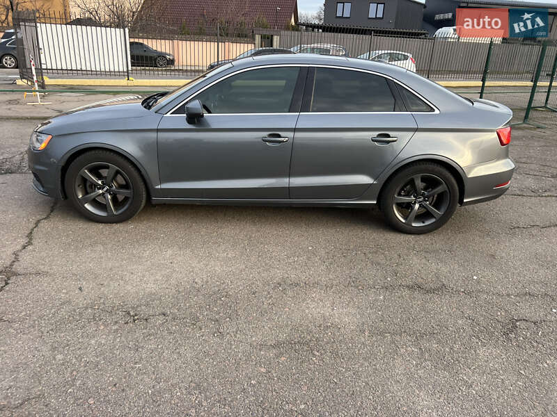 Седан Audi A3 2014 в Києві фото Седан Audi A3 2014 в Києві