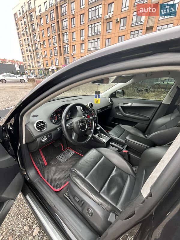 Хэтчбек Audi A3 2011 в Киеве