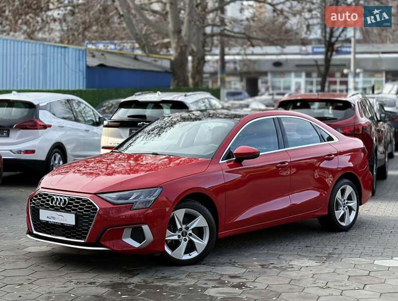 Седан Audi A3 2022 в Одессе