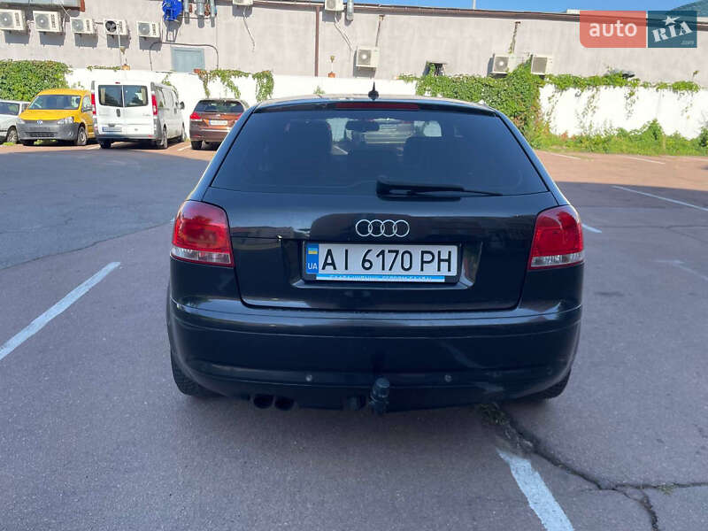 Хэтчбек Audi A3 2003 в Нетешине