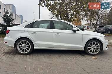 Седан Audi A3 2014 в Львове