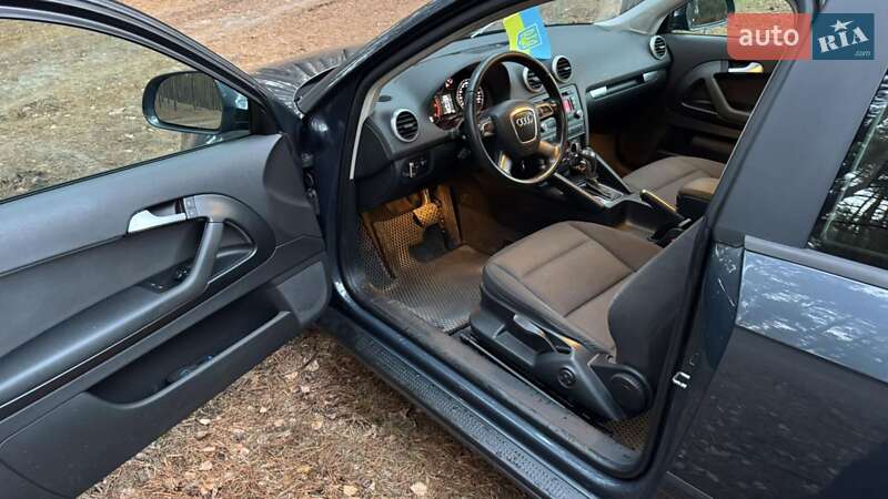Хэтчбек Audi A3 2010 в Ахтырке