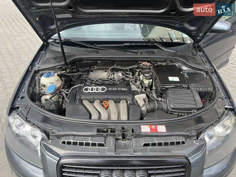 Хэтчбек Audi A3 2004 в Виннице